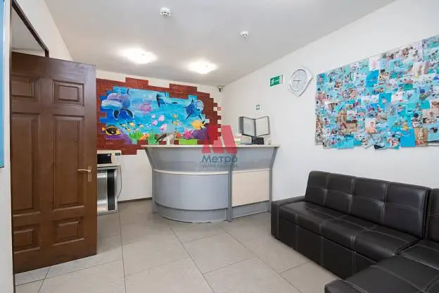 Производственное помещение, 1 400 м²