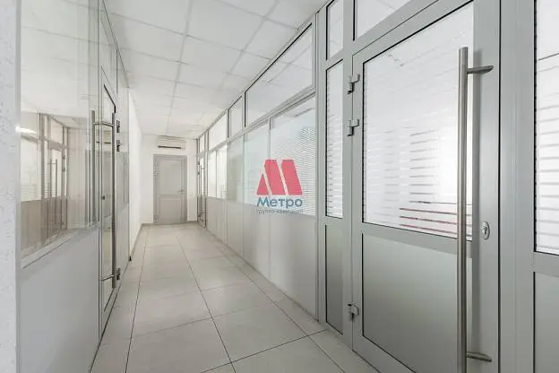 Офис, 571 м²