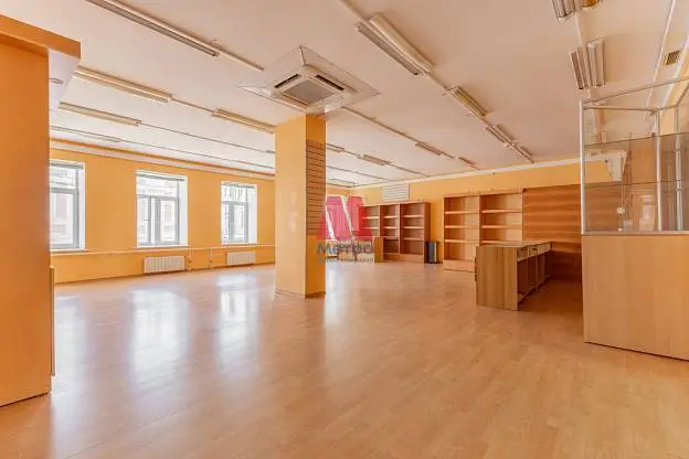 Свободного назначения, 241,6 м²