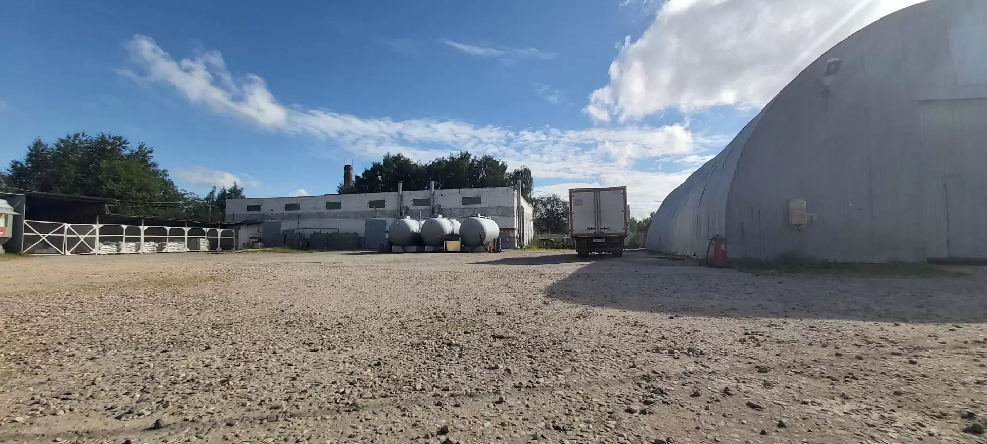 Производственное помещение, 2 100 м²