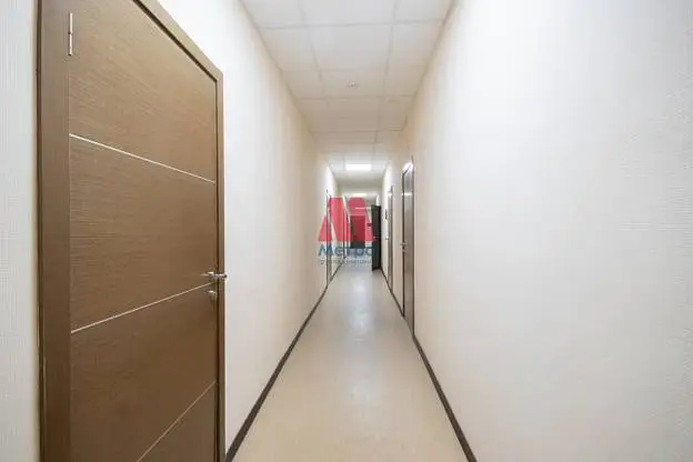 Производственное помещение, 1 400 м²