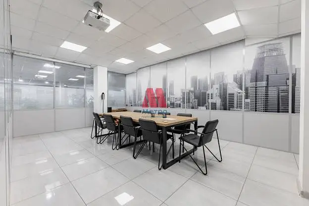 Офис, 571 м²