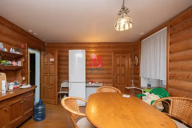 Производственное помещение, 1 400 м²