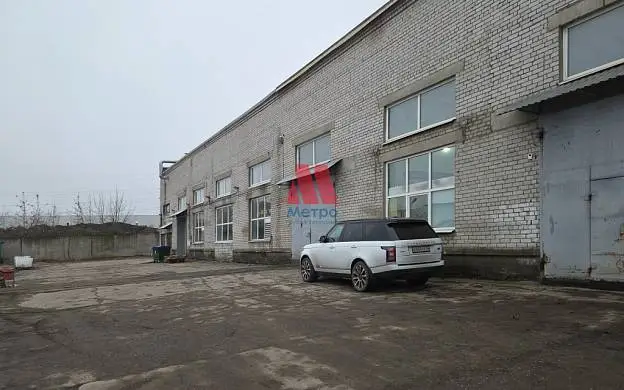 Производственное помещение, 1 400 м²