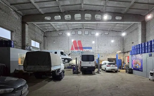 Производственное помещение, 1 400 м²